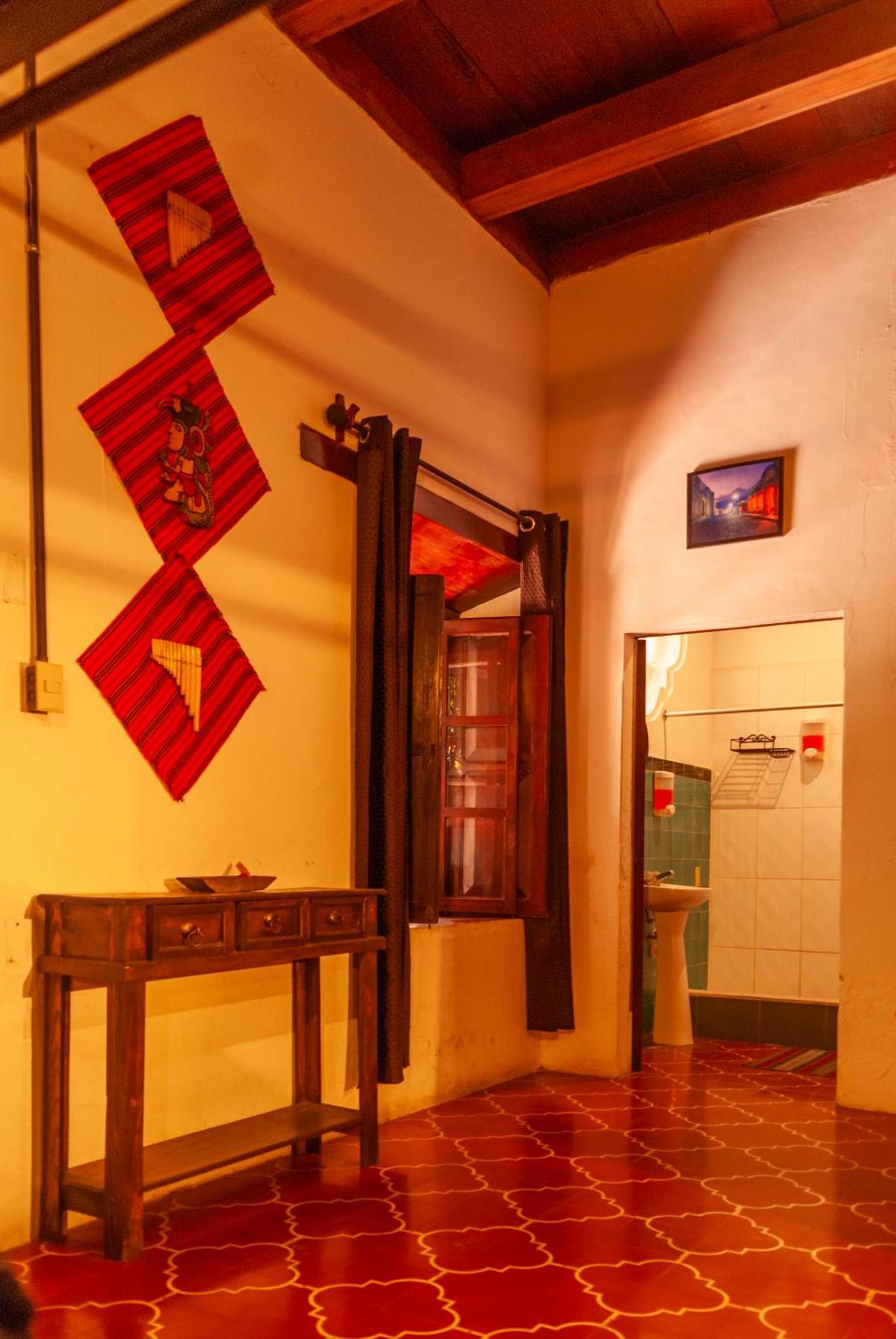 Tzunun Hostel 危地马拉安地瓜 外观 照片
