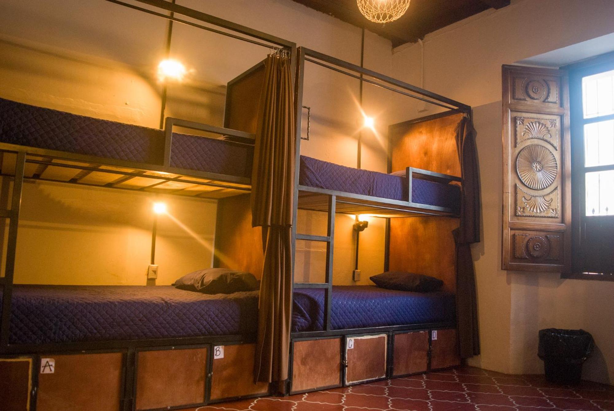 Tzunun Hostel 危地马拉安地瓜 外观 照片