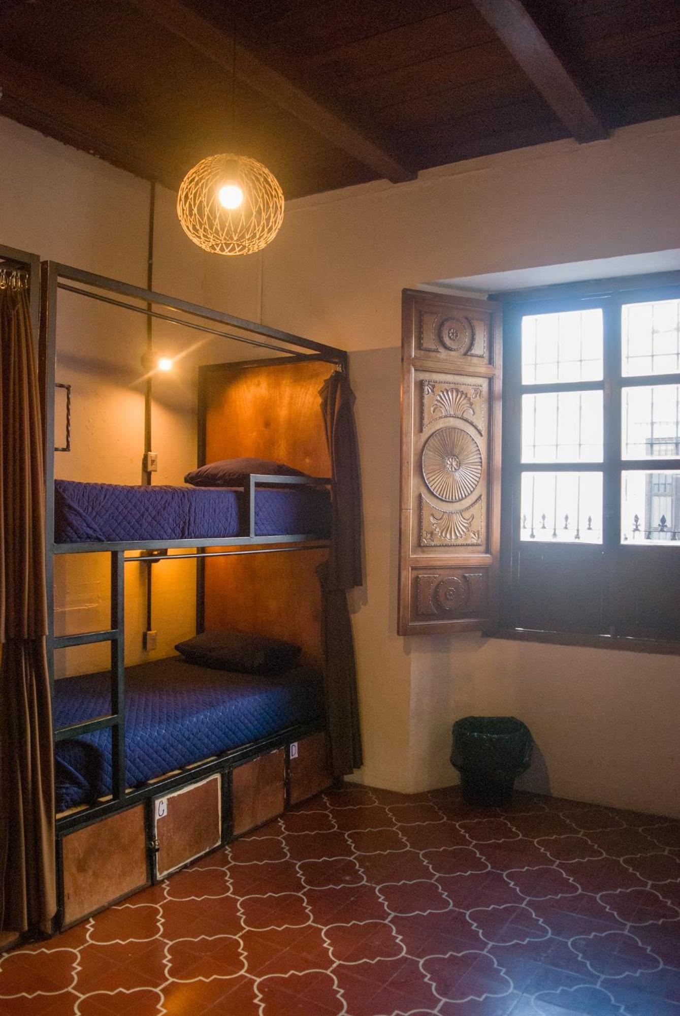 Tzunun Hostel 危地马拉安地瓜 外观 照片