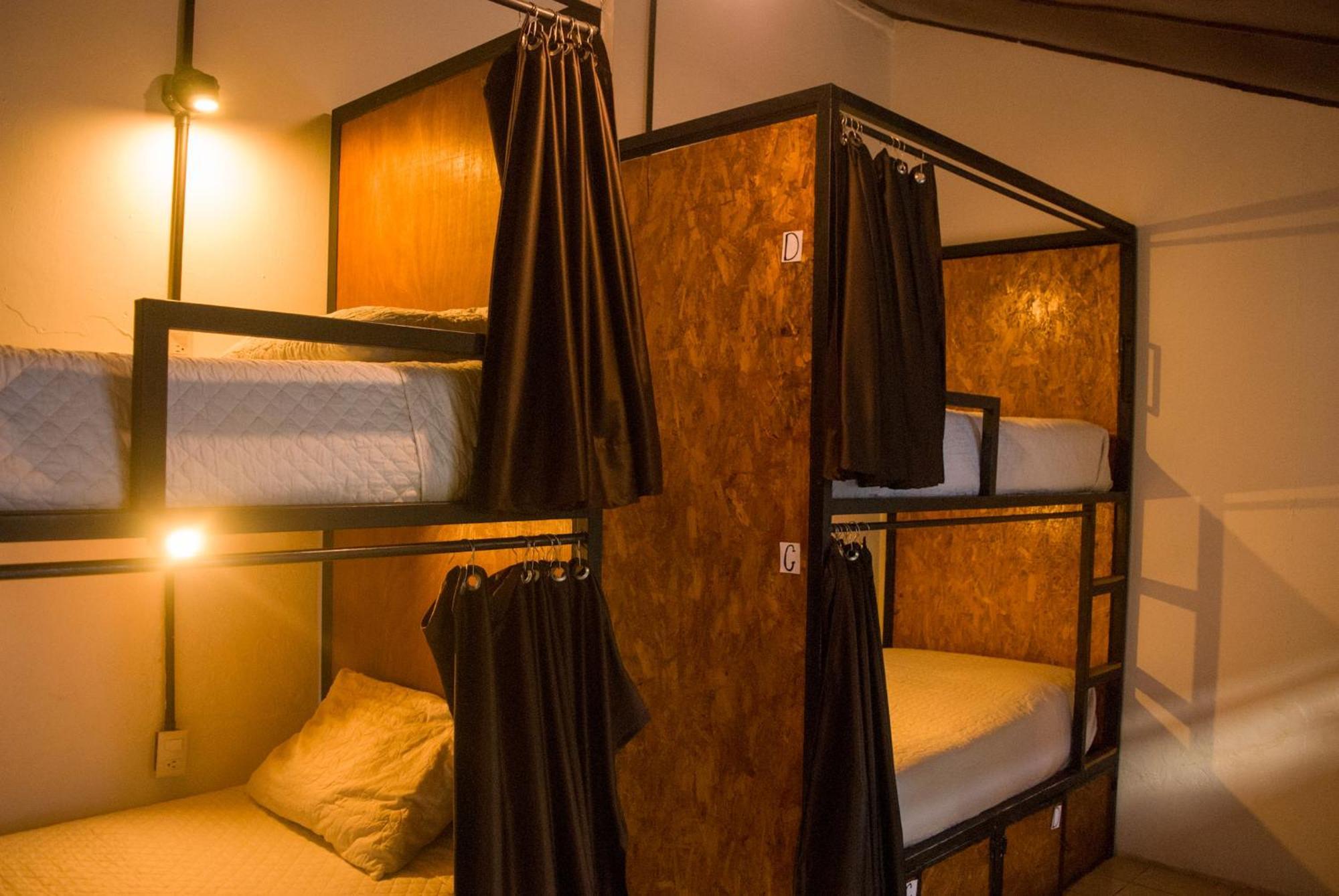 Tzunun Hostel 危地马拉安地瓜 外观 照片
